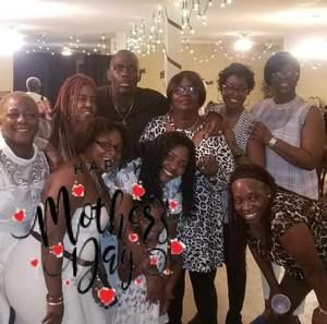 Meet your Posher, Gloria